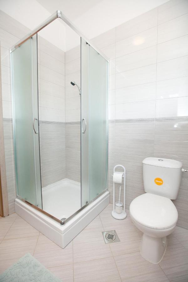 Apartmani Lea スタリグラード エクステリア 写真