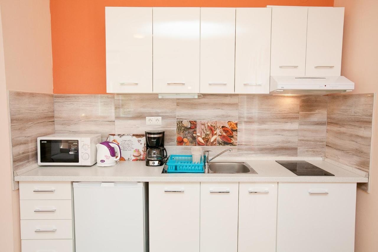Apartmani Lea スタリグラード エクステリア 写真